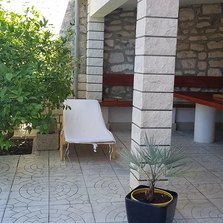 Apartment Maria Vis
