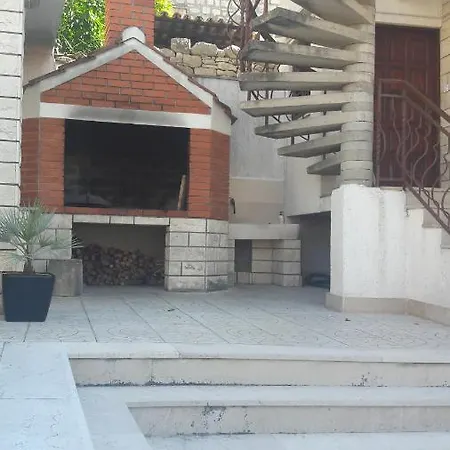 Apartment Maria Vis